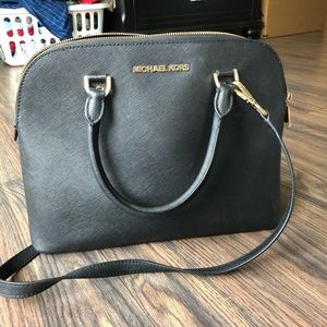 Michael kors black purse